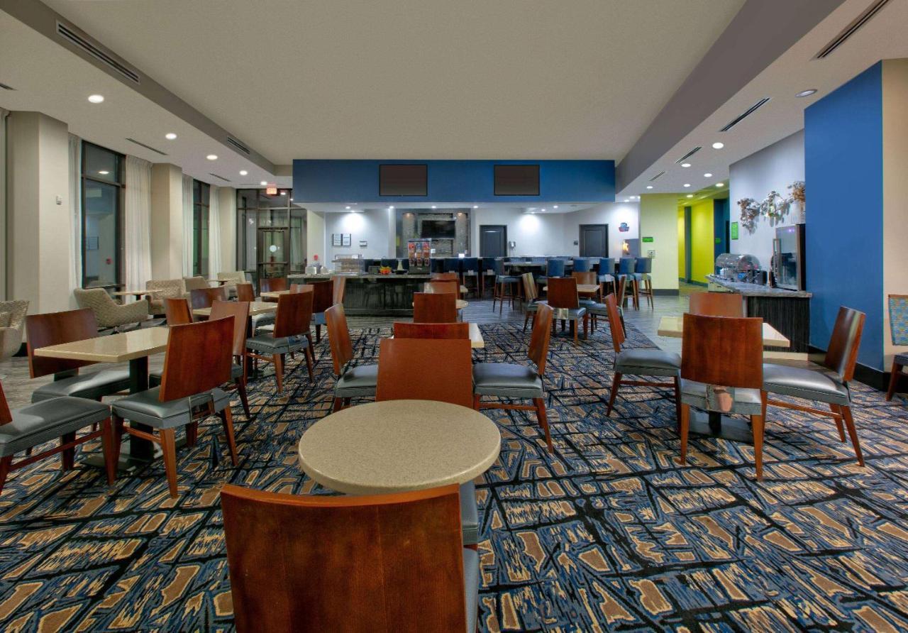 La Quinta Inn & Suites By Wyndham Lubbock Southwest Luaran gambar