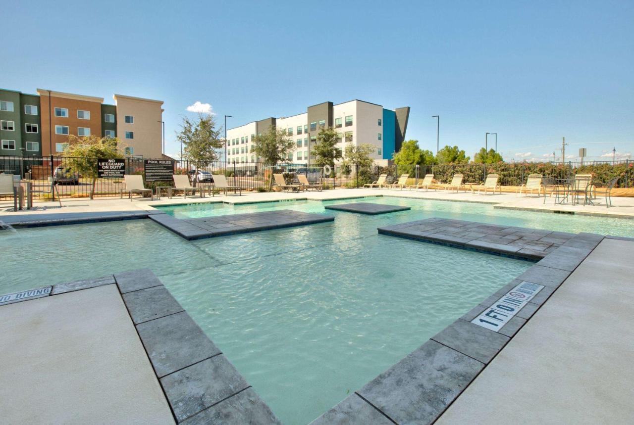 La Quinta Inn & Suites By Wyndham Lubbock Southwest Luaran gambar