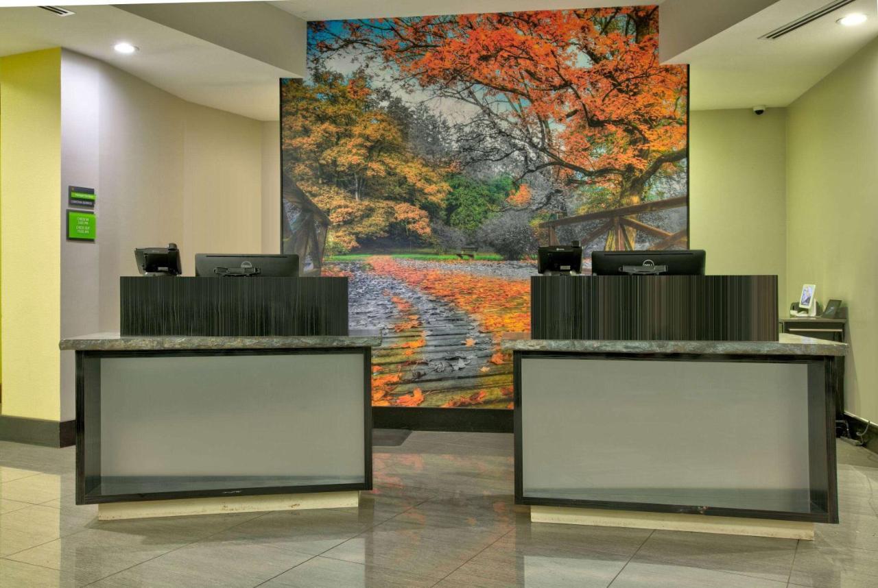La Quinta Inn & Suites By Wyndham Lubbock Southwest Luaran gambar