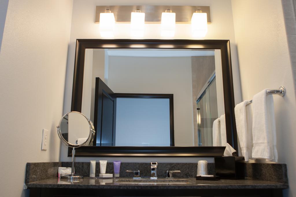 La Quinta Inn & Suites By Wyndham Lubbock Southwest Luaran gambar